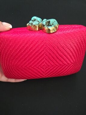 Kayu| Elegant Hot Pink Woven Evening Clutch with Turquoise Stone Accent🔥